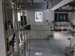 -HG美发设计沙龙
