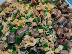 -一口猪海鲜浑锅·东北家常菜