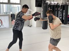-Flow巴西柔术拳击泰拳馆