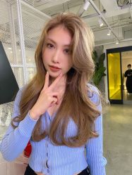 -AYO SALON