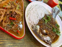 -老闵田螺馆·南昌特色小炒(梦时代店)