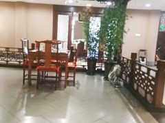 大堂-老六杀猪菜(进乡街店)