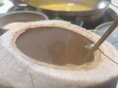 -喃喃椰·糟粕醋·椰子鸡火锅(七堡花园店)