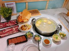 -牛鲜胜·潮汕牛肉自助火锅(番禺市桥店)