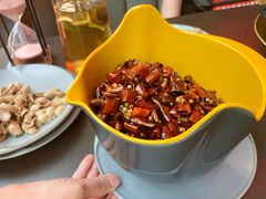 吃水煮鱼送油和油辣子-龙人居·水煮鱼(五道口店)