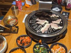 -九田家黑牛烤肉料理(华侨城店)