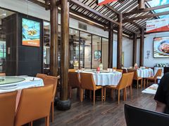 -阿瓦山寨·湘菜现炒·剁椒鱼头王(咸阳总店)