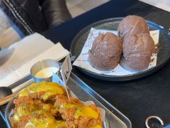 -W COLLECTIVE  DESSERT SHOP