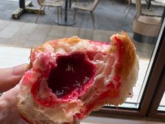 -VERIE BAKEHOUSE