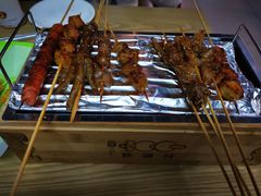 -烤满分·东北烧烤(首经贸店)