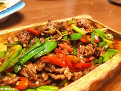 -老滇山寨•云南特色菜•地方菜•民族风情歌舞表演(金碧店)