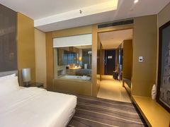 -青岛富力艾美酒店