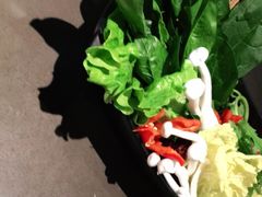 -捞王锅物料理(上海世茂广场店)