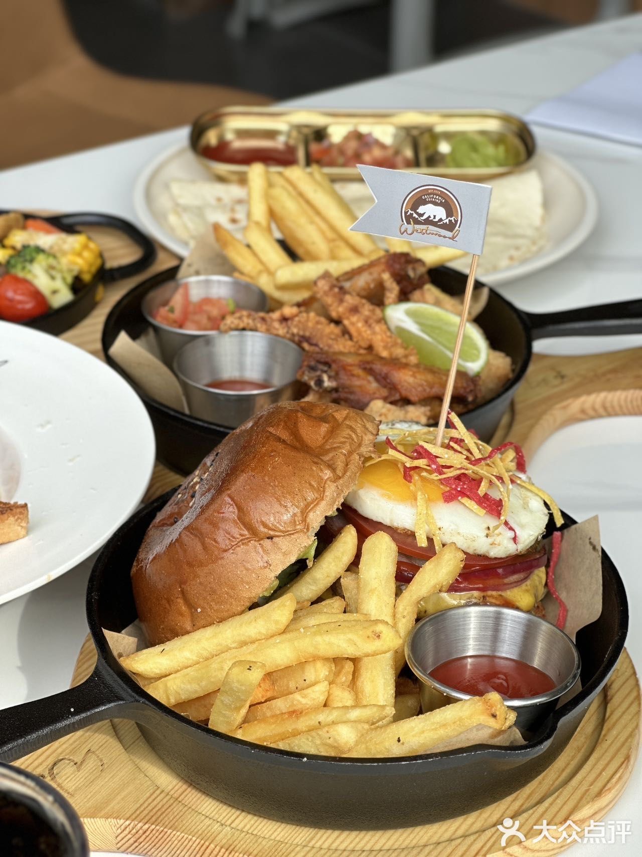 在遇见西木遇见美食~