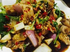 -二孃鸡爪爪(东郊记忆店)