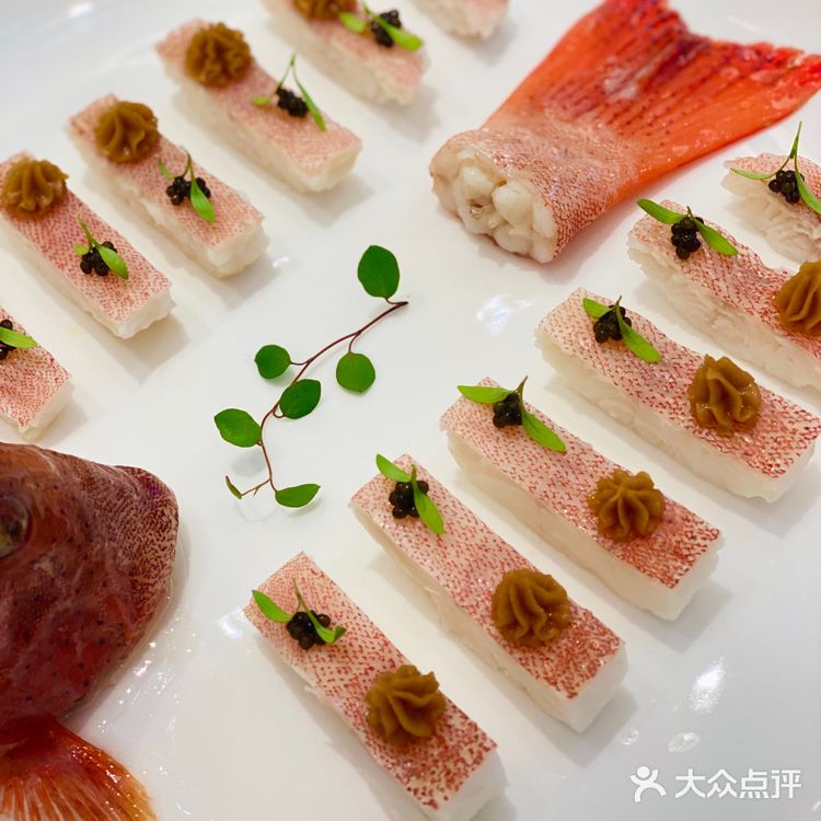 上海探店｜久违的堂食和姐妹聚餐吃成胖子都ok