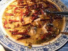 -桂二老坛酸菜鱼(三街两巷店)