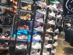 -李宁(大宁国际旗舰店)