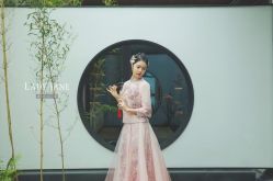点击看大图 -Lady Jane高端婚纱礼服馆