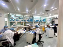 -极光口腔·矫正种植修复(锦江店)