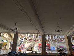 -王府井奥莱临潼小镇(临潼店)