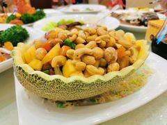 -龙悦湾酒家·八阵鱼生·渔人码头店