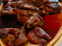 -八府香鸭·啫啫煲(华山路店)