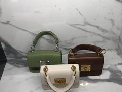 -CHARLES&KEITH(北京apm店)