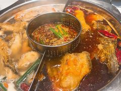 -盛源川香鱼火锅(西小区总店)