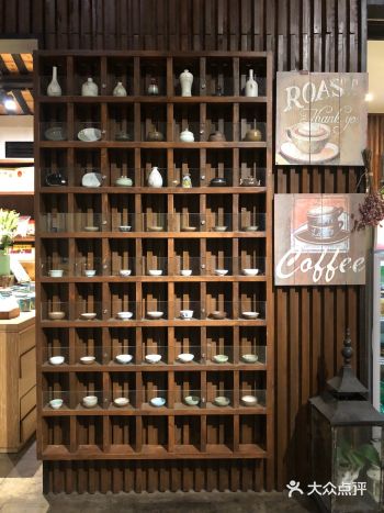 酒店考虑我们带了小朋友给我们升级成阳光精品套房