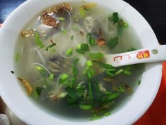 蚵仔线面-建国蚵煎蚵面