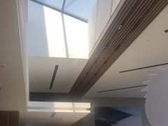 -上海宝信宝马4S店