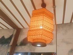 -荷塘秋月·本帮江浙菜(国权路店)