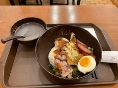 老牌三宝饭-余百年·现烧烧腊(布吉金利店)