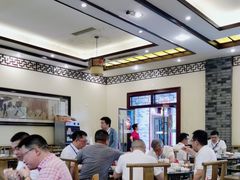 -周老三跷脚牛肉·全牛火锅(非遗传承店)