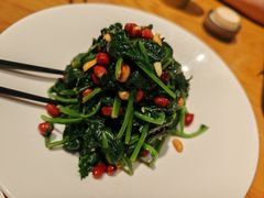 果仁菠菜-伊喜饺子·烤鸭(五道口学院路店)