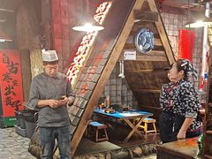 -破瓦寒窑·地摊烤羊排