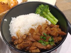 台湾卤肉饭-好人民间·番茄鱼酸菜鱼(杭州永旺梦乐城店)