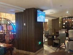 -广州中心皇冠假日酒店·汇点大堂吧