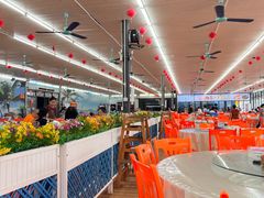 -红月湾海鲜饭店•沙滩海景(双月湾店)