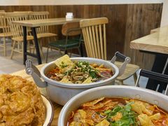 -丽丽三鲜螺蛳粉(田林路店)