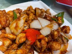 焦溜肥肠-华盛园卷子王农家菜水库鱼