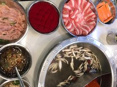 -憨铁匠老火锅(龙岗万科里店)