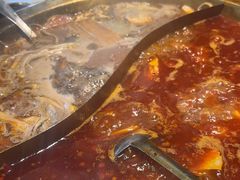-小天鹅火锅·一线江景洪鼎旗舰店(洪崖洞店)