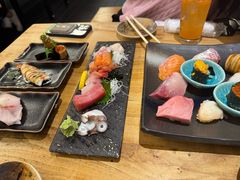 -元祖ぶっち切り寿司 魚心(三宫店)