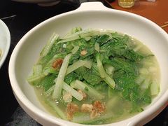 -川流不息·地道川菜·小龙虾(新松江路店)
