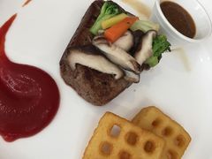 -卡本妮法餐厅·北京和平宾馆