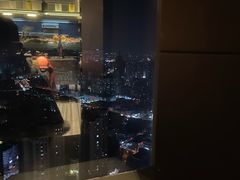 -唐拉雅秀酒店-西锦汇空中BBQ·思创餐厅