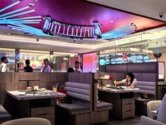 -海底捞火锅(杭州庆春路夜宵主题店)