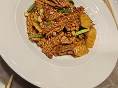 -闫府私房菜·百年鲁菜(恒隆店)